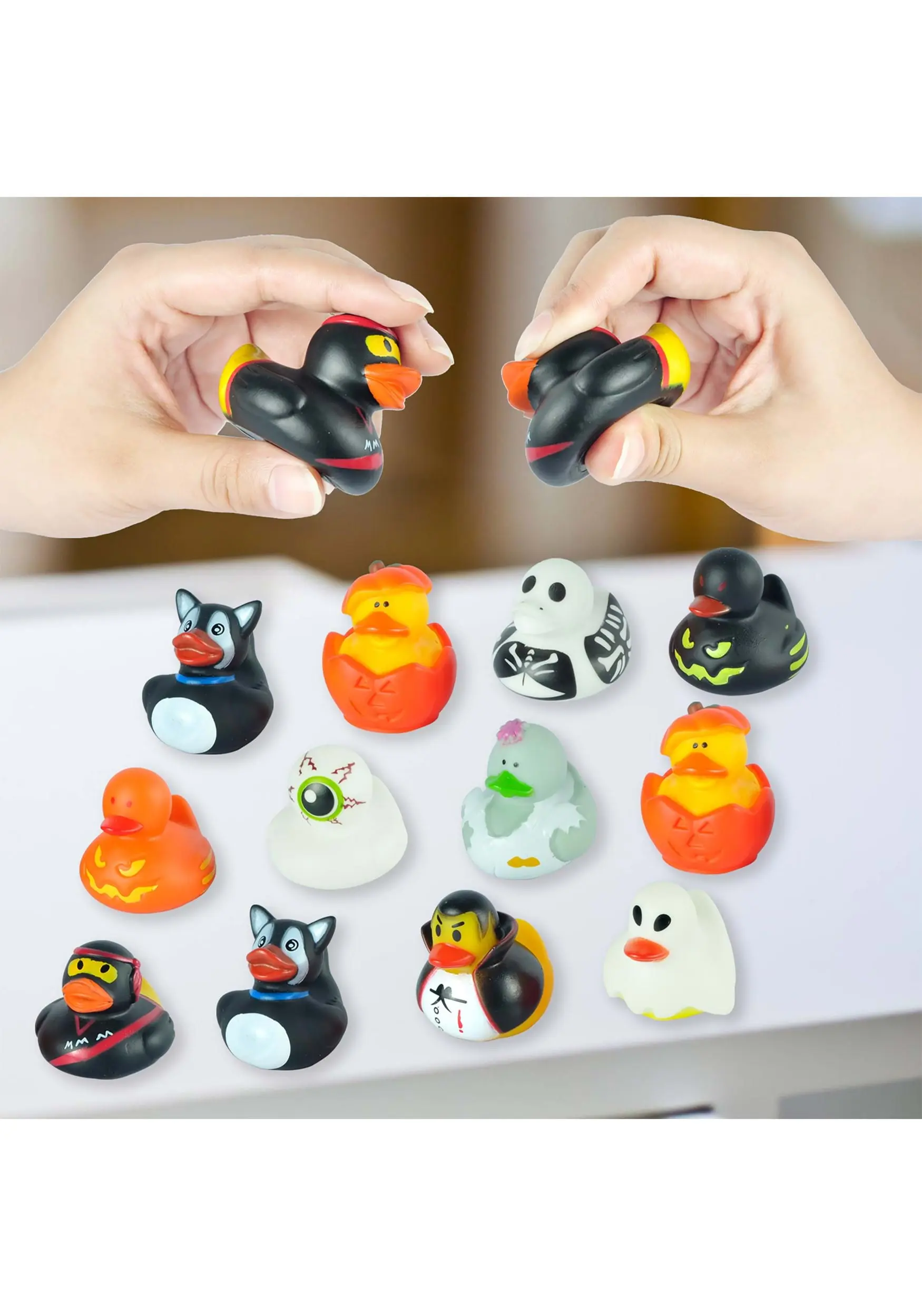 Joyin Halloween Prefilled 12 Pack Pumpkin Box With Rubber Duck 6 Joyin Halloween Prefilled 12 Pack Pumpkin Box With Rubber Duck - Image 4
