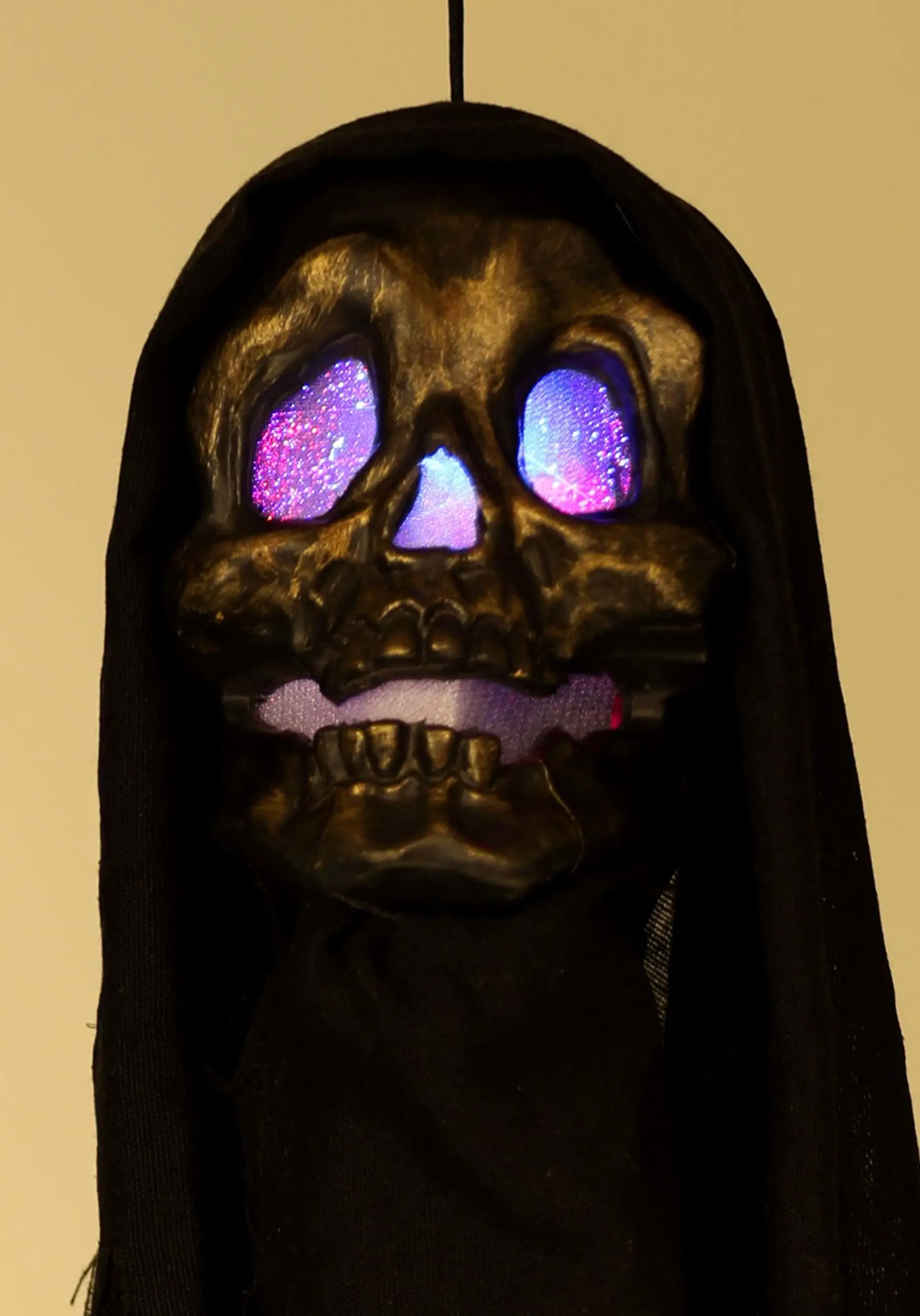 Yihai Hanging LED Skull 4 Yihai Hanging LED Skull - Image 2