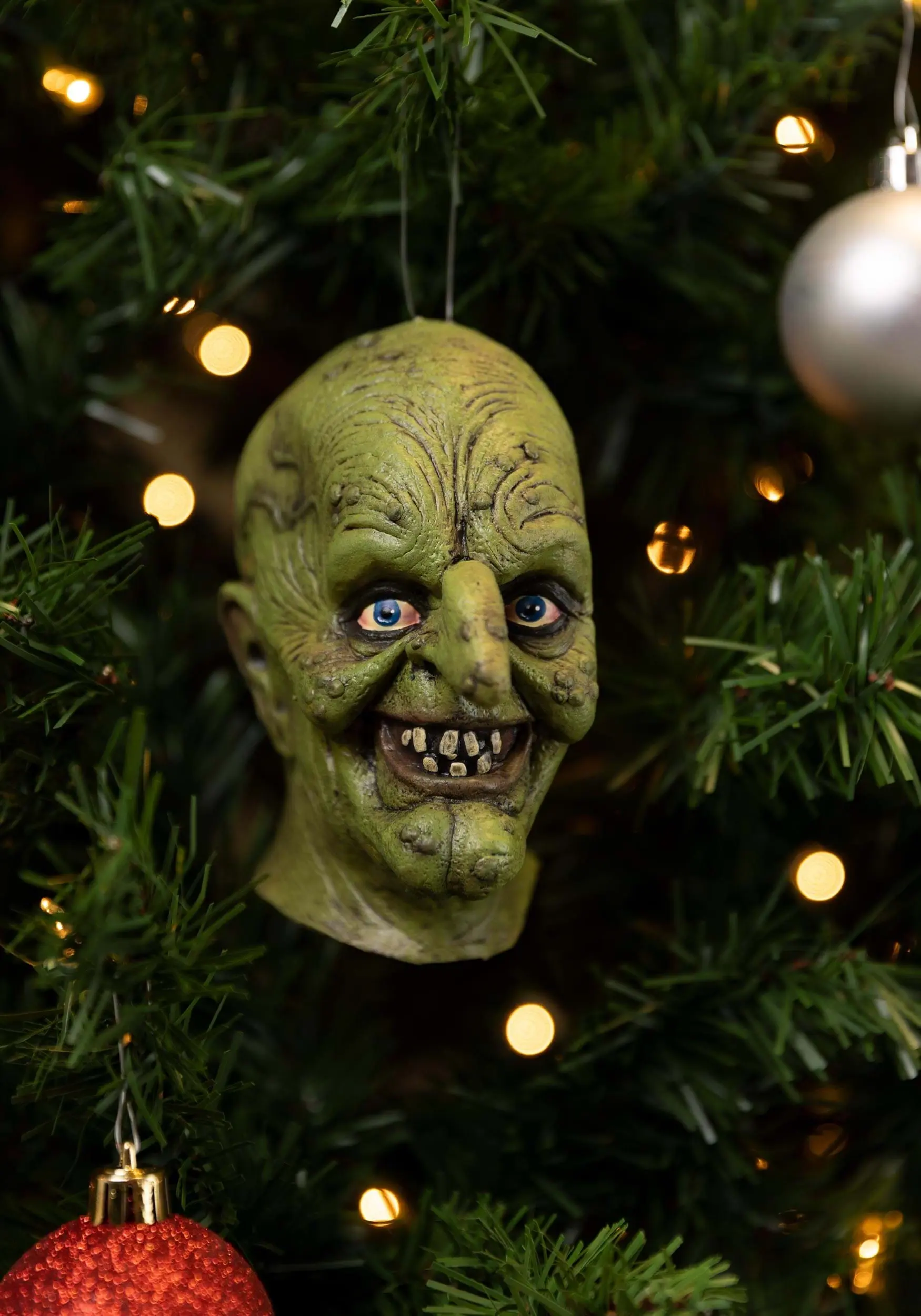 Oktober Studios Haxan Green Witch Horror Tree Ornament 3 Oktober Studios Haxan Green Witch Horror Tree Ornament