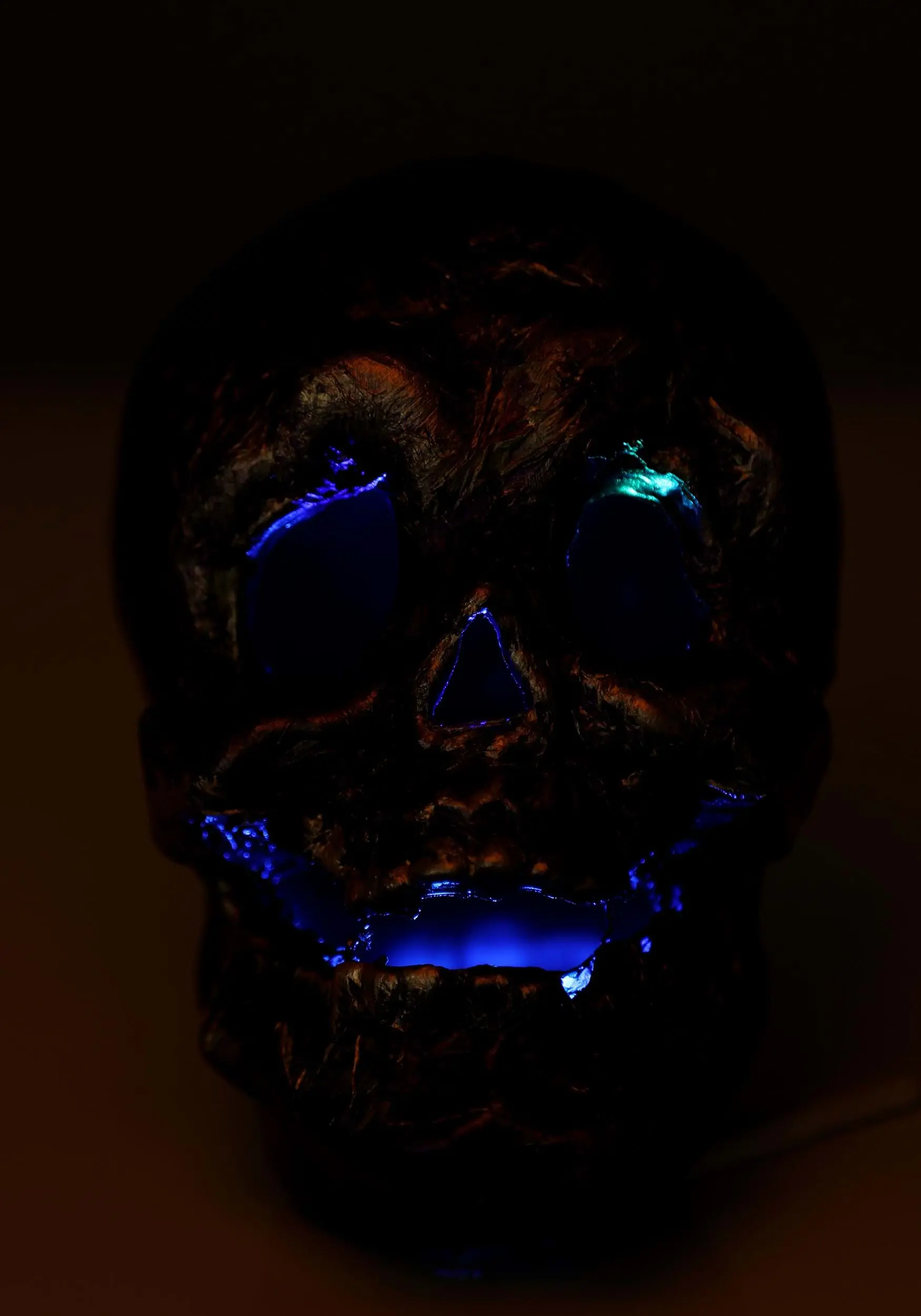 Yihai Skull With Color Changing LED Lights Decoration 6 Yihai Skull With Color Changing LED Lights Decoration - Image 4